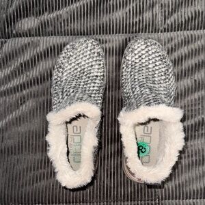 Cozy Gray Hey Dude Booties with Faux Fur Lining